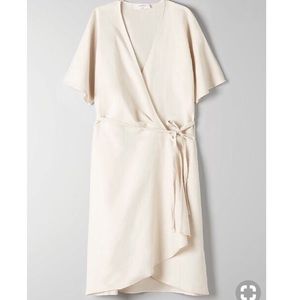 NWT Babaton Wallace dress - Linen fabric